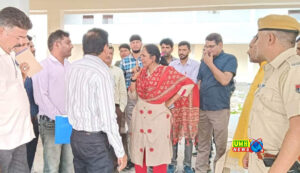 जिला कलक्टर ने निर्माणाधीन कॉलेज भवन का किया अवलोकन