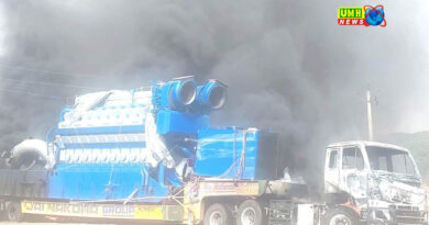 Kotputli: Trailer caught fire after it touched high tension line wires