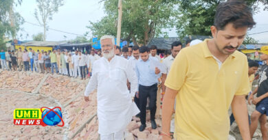 बुलंदशहर : जलशक्ति मंत्री स्वतंत्र देव सिंह ने किया गंगा का जलस्तर बढ़ने पर निरीक्षण