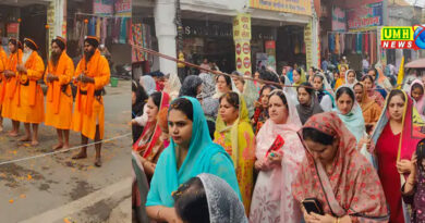 खुर्जा में गुरु नानक देव की भव्य प्रभात फेरी निकाली