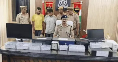 बरेली में 10वीं पास ने बना दिए 650 फर्जी आधार