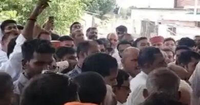 सुल्तानपुर : SDM और अधिवक्ताओं में नोकझोंक, न्यायिक कार्य बंद के दौरान सुनवाई पर भड़के वकील