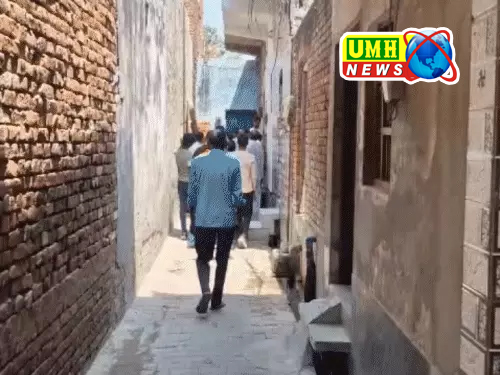पुलिस ऐसे टूट पड़ी, जैसे डकैत आए हों, मेरठ में दलित महिलाओं का दर्द