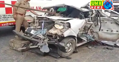 Bulandshahr: Eco car collided with tractor trolley, car was blown to pieces