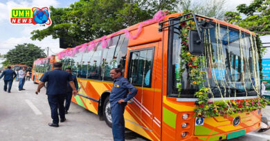 दिल्‍ली : रेखा सरकार ने दिल्ली में देवी बसों का रंग किया भगवा