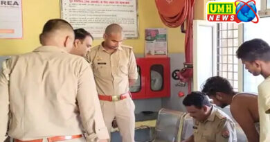 खुर्जा : तेज रफ्तार कार से कुचलकर पिता-पुत्र की मौत