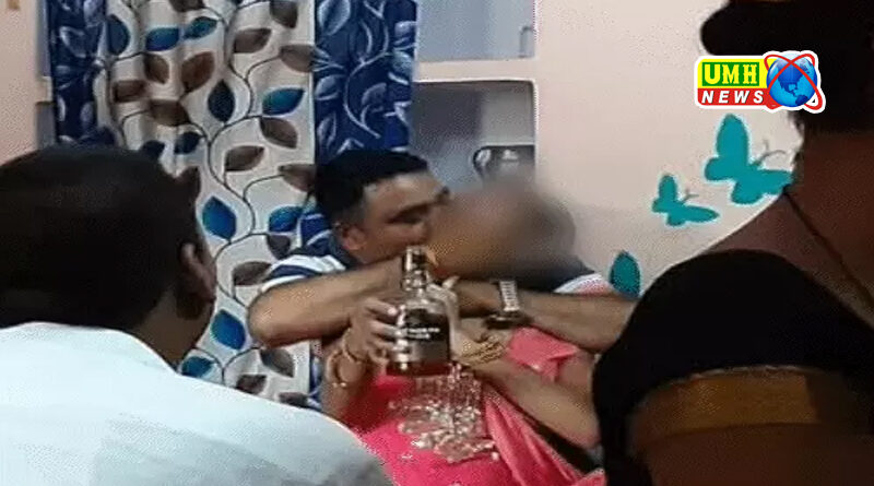 प्रयागराज में सपा नेता का अश्लील वीडियो, युवती साथ अश्लील हरकतें करते नजर आ रहे हैं