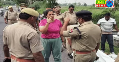 Kasganj: Inspector's body found in the bushes 400 meters away from the post.