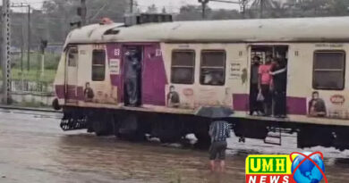 मुंबई में लगातार बारिश से सड़कें डूबीं, घर-दुकानों में पानी