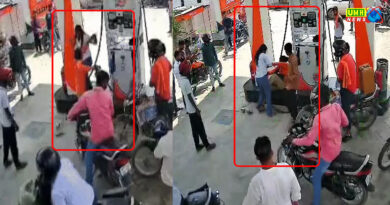 गोरखपुर : पेट्रोल पंप पर 2 लड़कियों में चले लात-घूंसे, बाल खींचे, चप्पल मारे