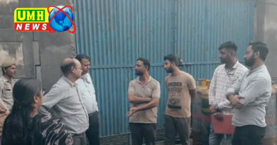 खुर्जा : अवैध फैक्ट्री पर कार्रवाई, प्रदूषण विभाग ने मशीनें की सील