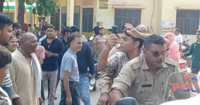 खुर्जा अस्पताल में नशे में धुत युवक का हंगामा