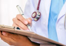 यूपी में बिना पढ़े 80 हजार में बन रहे डॉक्टरDoctors are being made in UP for Rs 80 thousand without education