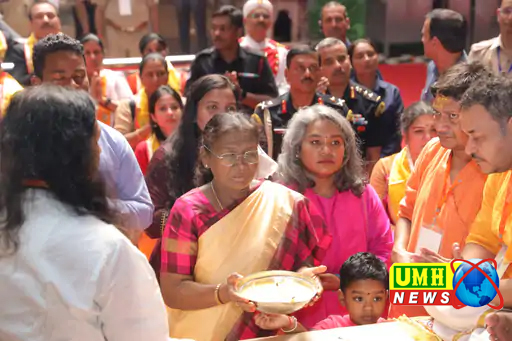 मथुरा पहुंचीं राष्ट्रपति, बांके बिहारी के किए दर्शन