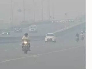 दिल्ली में आज रात से BS-3 गाड़ियों की NO ENTRY, बॉर्डर पर अलर्ट