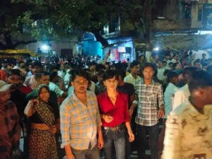 आगरा में कार ने  7 लोगों को रौंद दिया