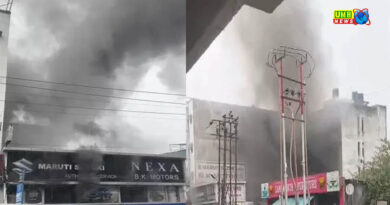 लखनऊ में कार के सर्विस सेंटर में लगी भीषण आग