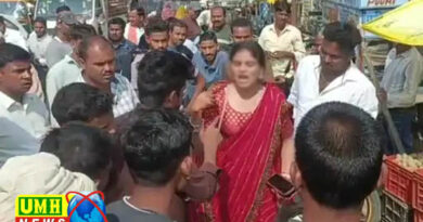 जालौन : एक प्रेमिका के लिए बीच सड़क पर भिड़े दो प्रेमी