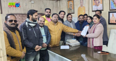 खुर्जा विधायक मीनाक्षी सिंह को मुख्यमंत्री के नाम 8 सूत्रीय ज्ञापन सौंपा गया