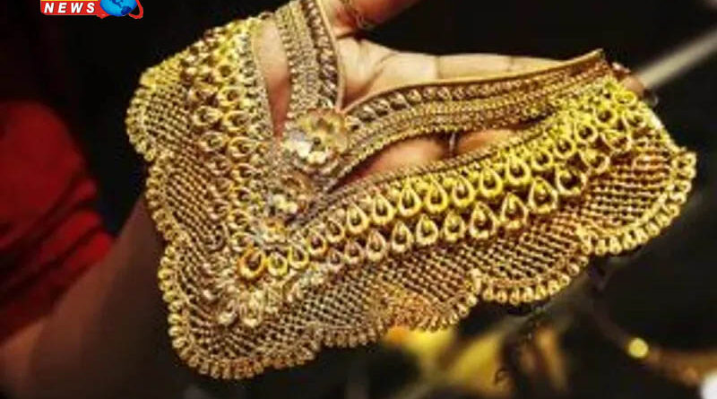 सोना 939 बढ़कर 1.36 लाख प्रति 10 ग्राम हुआ, चांदी 2,225 महंगी 