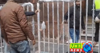 बांके बिहारी मंदिर में मुस्लिम को ठेका देने का विरोध