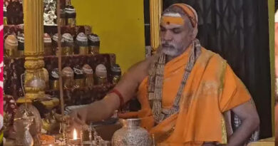 शंकराचार्य बोले- मेरी हत्या चाहने वालों से सुरक्षा कैसे मांगें