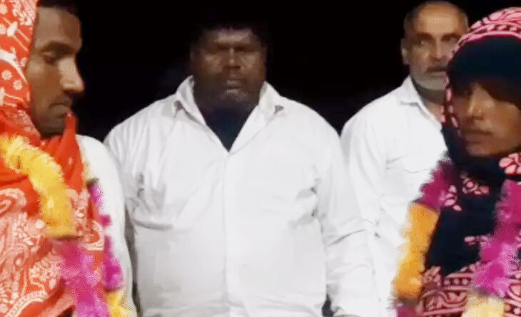 यूपी में चाची-भतीजे की शादी, पति ने करवाए 7 फेरे