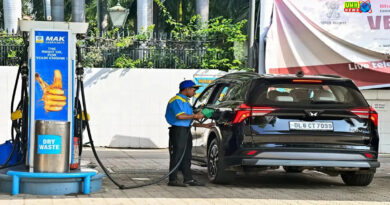 पेट्रोल-डीजल पर एक्साइज ड्यूटी 10-10 रुपए घटी, दाम नहीं बढ़ेंगे