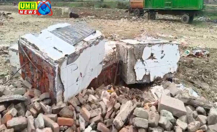 शाहजहांपुर में शहीदों का अपमान बर्दाश्त नहीं... बिस्मिल-अशफाक की प्रतिमाओं पर बुलडोजर एक्शन से भड़के लोग