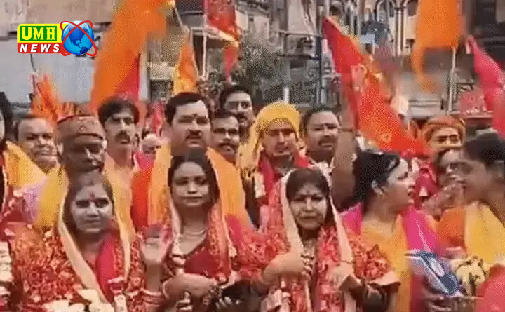 Gyanvapi's Shringar Gauri temple opened after one year: 2 km long line