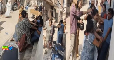 UP : महिलाओं ने युवक पर बरसाए चप्पल
